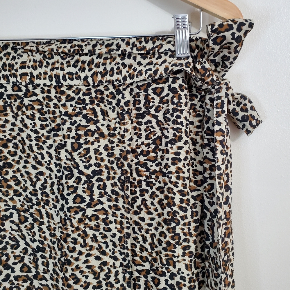 Brunette x Koy Resort Size XS Leopard Print Rayon Wrap Skirt - Picture 3 of 12